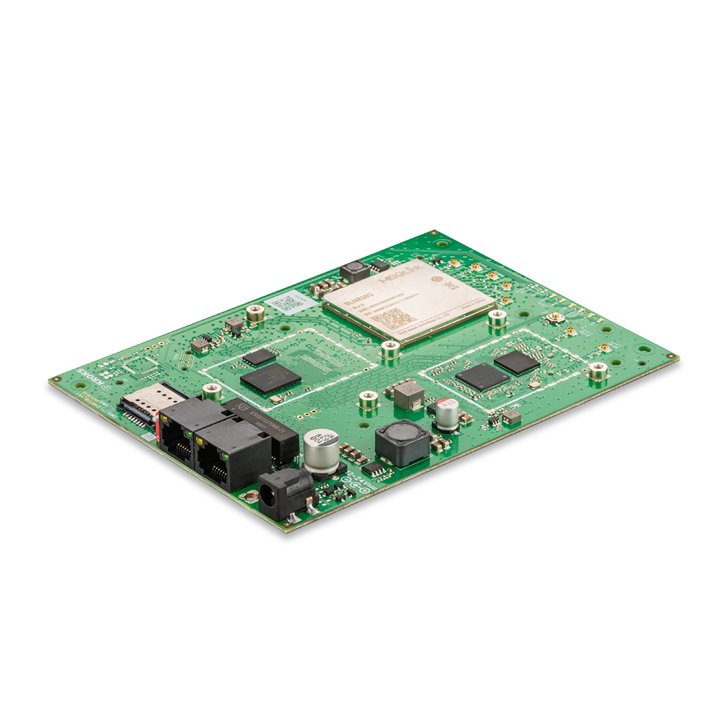 Kroks Rt-Brd m12-G гигабитный роутер с модемом LTE cat.12 для установки в гермобокс